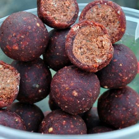 calitate produs+experienta=rezultat - 50dde6db83dc6bombe-pesca.jpg